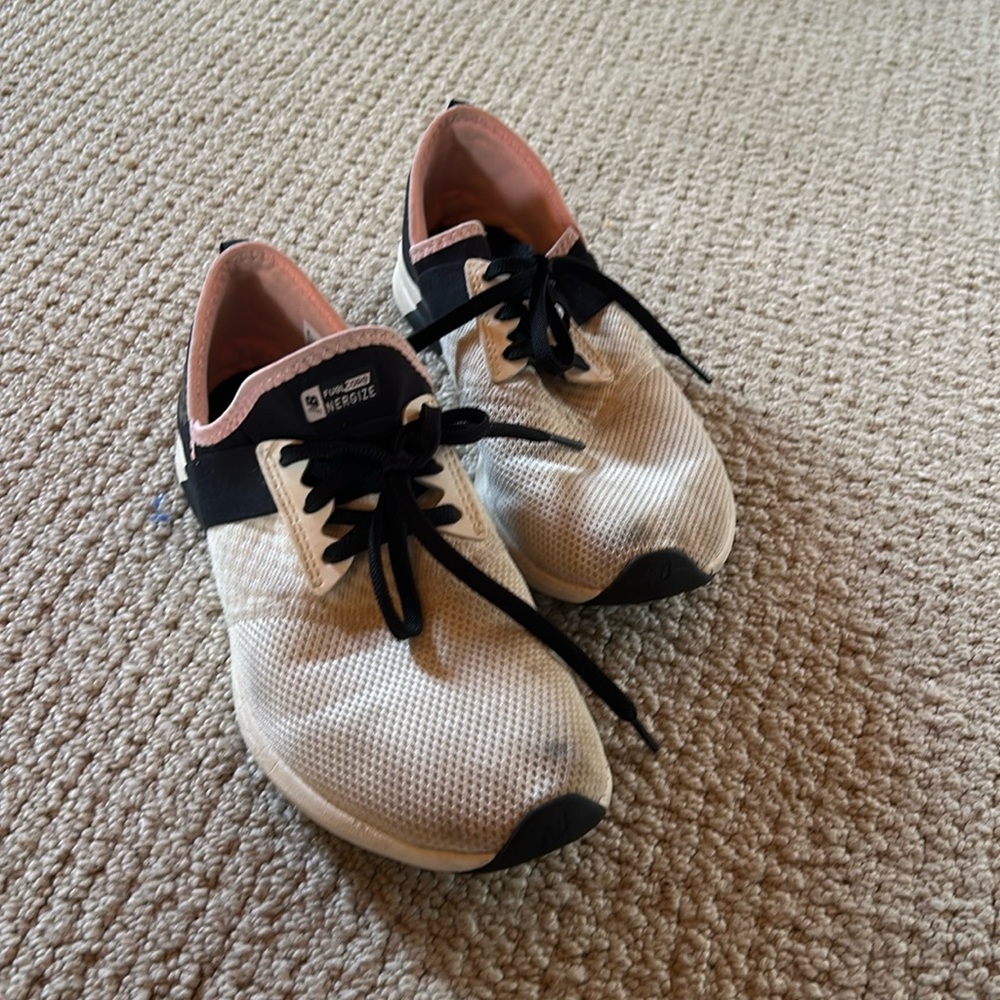 New Balance Fuel Core Size 8.5